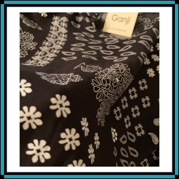 Ganji LA Size:M Really Cute Flowy Top - Picture 6 of 7